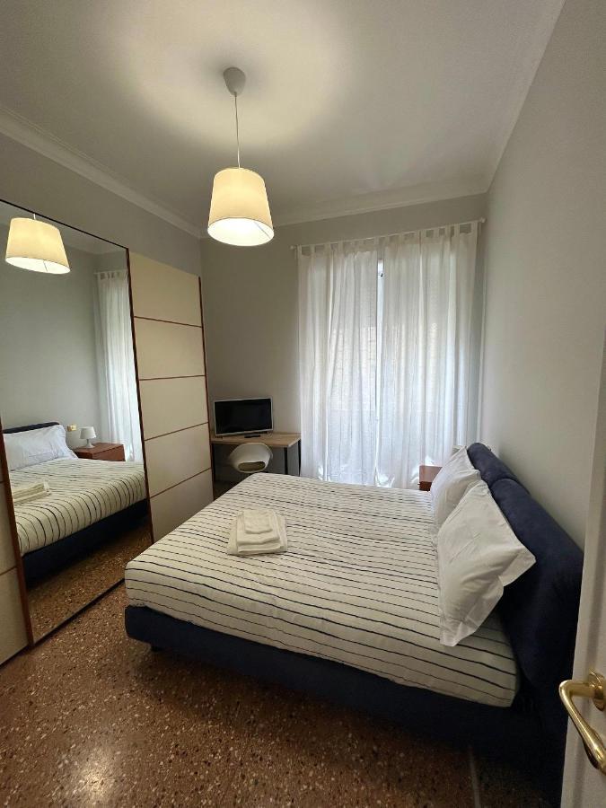 Piazza Vescovio Apartment Рим Екстериор снимка