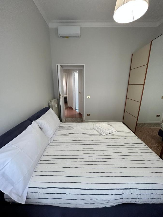 Piazza Vescovio Apartment Рим Екстериор снимка